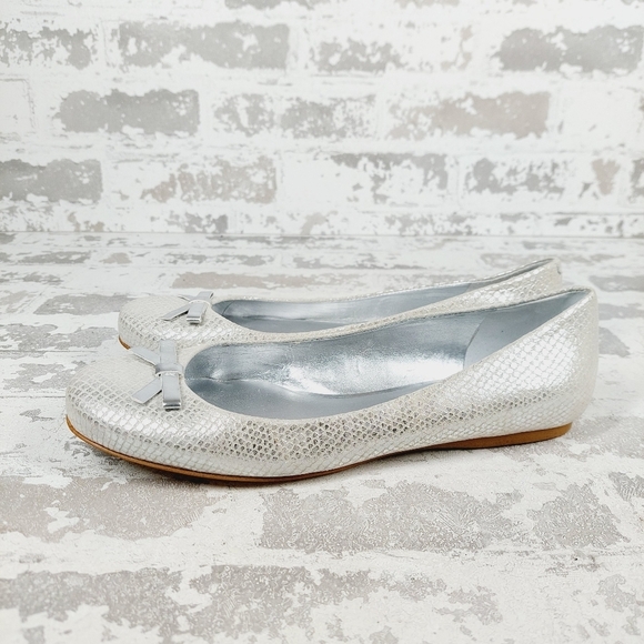 NEW Nine West Lovelife Chic Silver Bow Slip On Casual Comfy Ballet Flats T524 - Picture 2 of 11